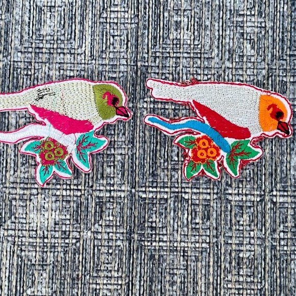 Iron On Bird Patch Lot of 2 Bird on Branch Multi Color Embroidery Patches X2 - Picture 5 of 8